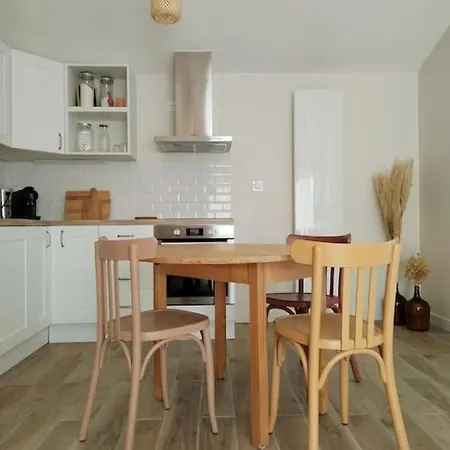 Holiday home L'echo Des Vagues Maison Pour 2 A 500m De La Barbatre