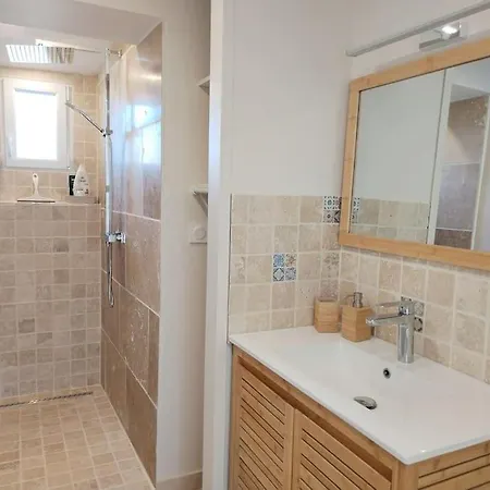 Holiday home L'echo Des Vagues Maison Pour 2 A 500m De La Barbatre